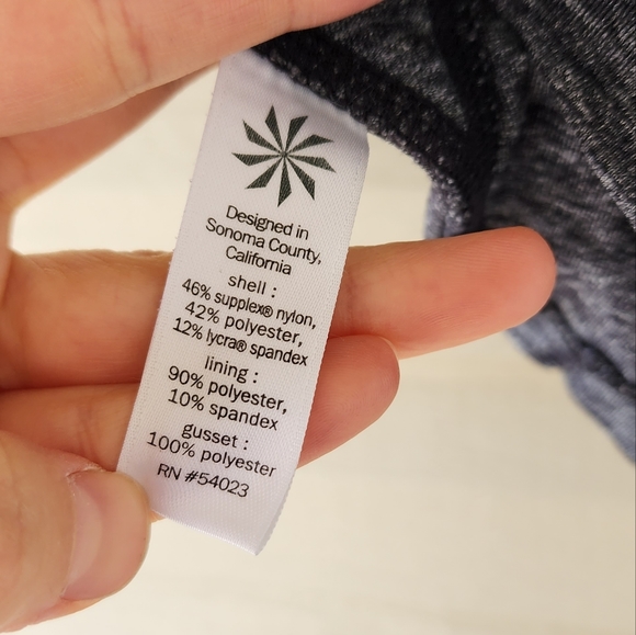 Athleta Excursion heathered skort - Picture 6 of 9